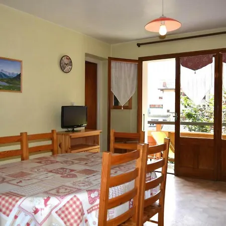2 Pieces, 6 Couchages, Centre Du Grand-bornand, Proche Commerces Et Telecabine - Fr-1-241-106 *